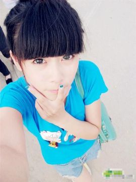 筱倩倩主播照片