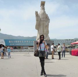 可爱丹儿主播照片