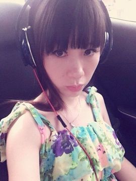 じ★╮凡间精灵小小✿主播照片