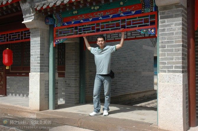 龙兄，刘的主播照片
