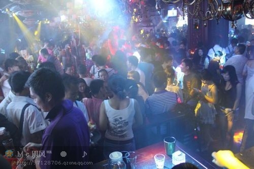 MC刺刀的主播照片