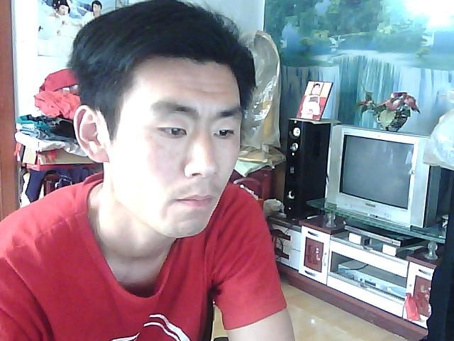 公孙浩伟的主播照片