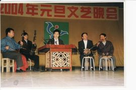 高胡狂主播照片
