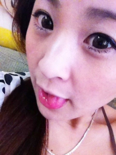 〆。妍的主播照片