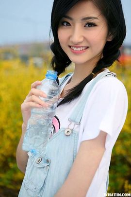 喜爱菊花香主播照片