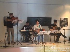 自由探戈主播照片