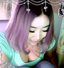 青小涩主播照片