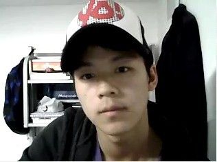 那伤2正红的主播照片