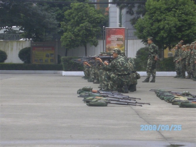 谷雨>￥裂阳的主播照片