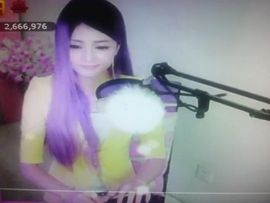 😸熱饅頭主播照片