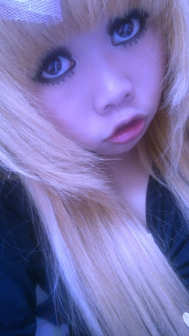 冷亚桂主播照片