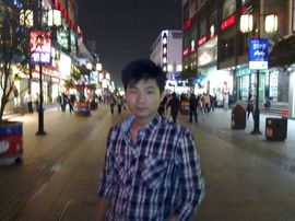 daweiwang主播照片