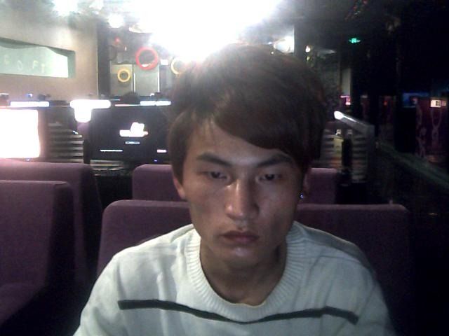 摸桑仳尅的愛微笑主播照片