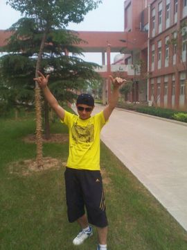 月夜小狼主播照片