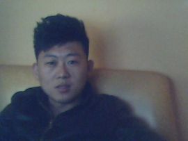 雄霸七爷主播照片