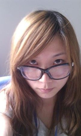 涟灬漪主播照片