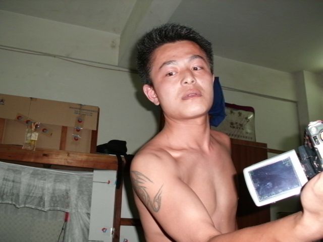 513530658主播照片
