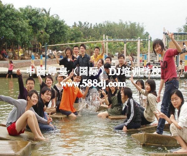桂平DJ小伟的主播照片