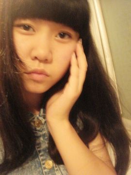 Curtaining主播照片