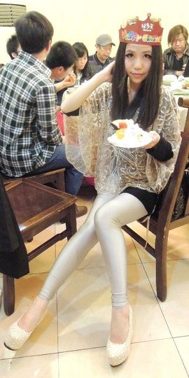 可爱丹儿主播照片