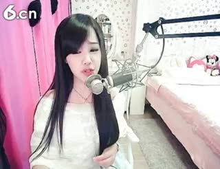 六间房美女主播╰⋛泡沫ღ寒兮⋚╯ 深情演唱