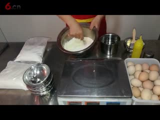 鸡蛋汉堡的面粉秘方，鸡蛋汉堡和面技术视频