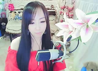 这么悠远深长的一首歌~着实令人回味