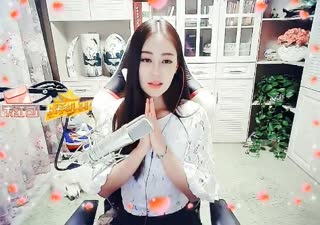 《一个爱上浪漫的人》今世有着善感的灵魂~