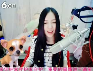 六间房美女主播念念恭喜小其荣升王爵秀唱视频
