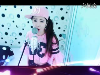 六间房美女主播◥▇摇滚☀女皇▇◤互动直播中