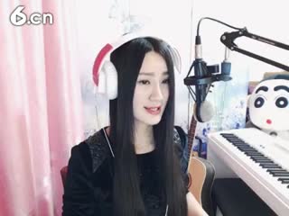 六间房秀场美女主播直播中
