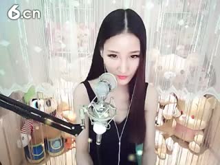 六间房美女主播⒎門★黛蜜儿秀唱视频