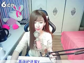 六间房美女主播久美。视频直播