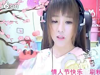 六间房美女主播小鱼儿秀唱小幸福视频