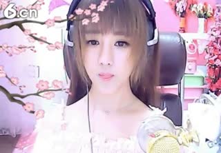六间房美女主播☜小鱼儿❦☞直播间互动