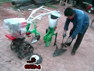 是耕牛不吃草 样样农活离不了