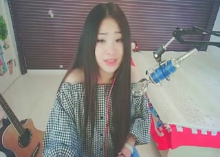 妹纸翻唱《雪人》~好动情~