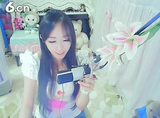 六间房美女主播╭≡★妙人儿ご秀唱high歌