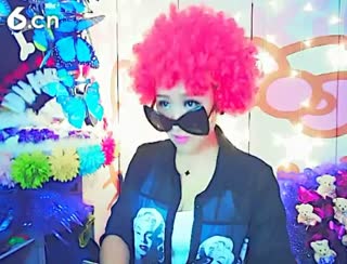 六间房优秀主播银发魔女💋莜筱兮聊天交友