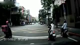 这才是真正的掉头- -！