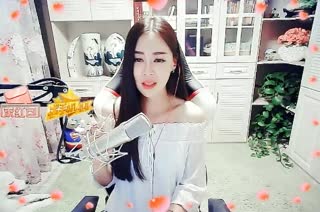 优美女神为你唱一曲《寒江雪》