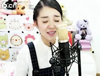六间房秀场真人主播❤ゞxu、02ゞ❤直播中