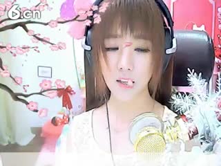六间房美女主播小鱼儿 聊天交友
