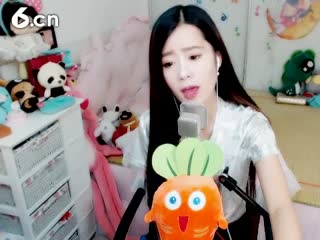 六间房美女主播✌做个安静的兔子✌ 秀唱恋人心