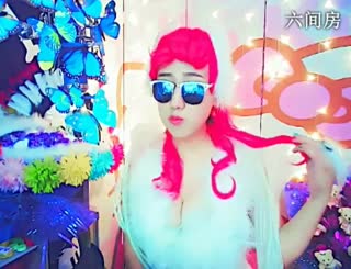 六间房实力女主播银发魔女💋莜筱兮在线交友聊天