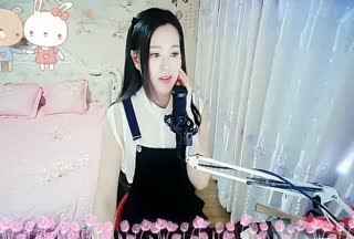 《女人花》摇曳在红尘中~女人花随风轻轻摆动~