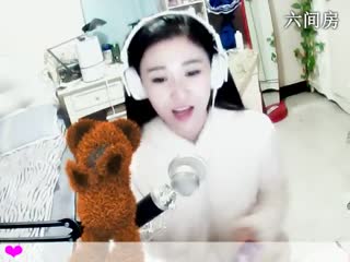 六间房甜美主播夏目七互动直播中