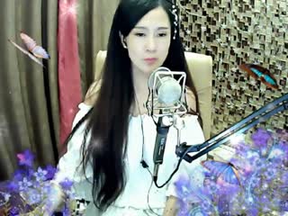 《一代女皇武则天》蛾眉耸参天，丰颊满光华~