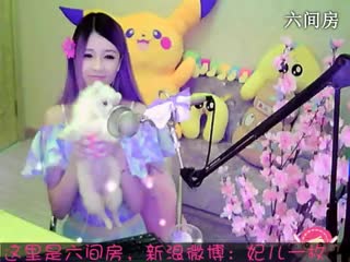 妃ㄦ 抱 小饅頭