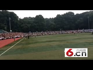 史上最牛毕业4500人合影